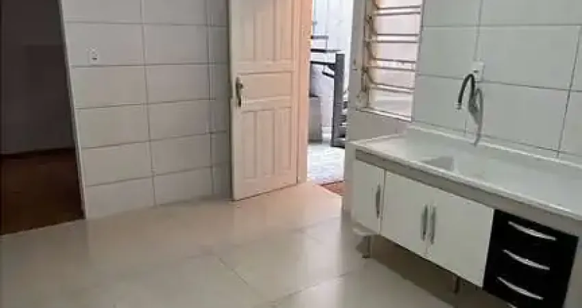 Casa com 1 quarto para alugar na Rua José Salustiano Santana, 136, Mauá, São Caetano do Sul