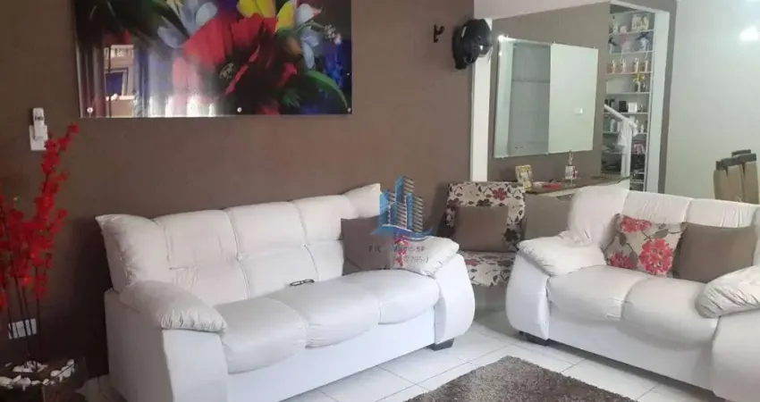 Casa para venda em cerâmica de 270.00m² com 3 quartos e 1 garagem