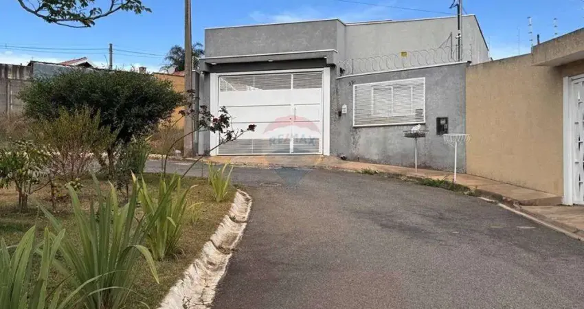 Casa para venda em residencial dos ipês iii de 148.15m² com 3 quartos, 1 suite e 2 garagens