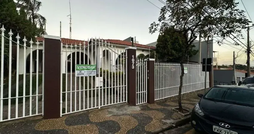 Casa com 3 quartos à venda no Centro, Santa Bárbara D'Oeste