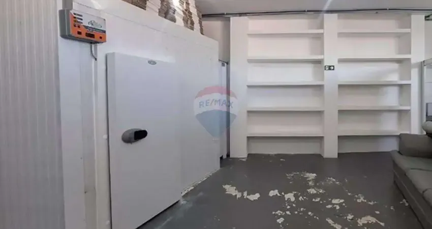 Galpão / depósito / armazém para alugar em vila casa branca de 100.00m² com 4 garagens