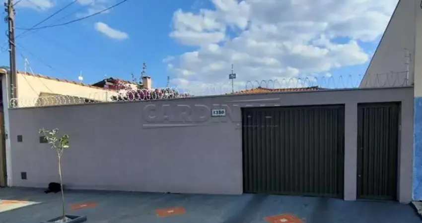 Casa para venda em jardim cruzeiro do sul de 150.00m² com 3 quartos, 1 suite e 4 garagens