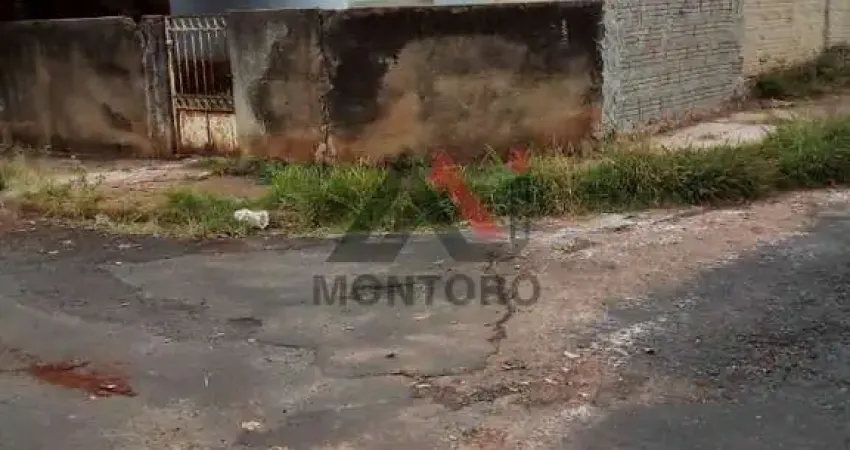 Casa com 2 quartos à venda na Rua Tenente Joaquim Nunes Cabral, 2696, Centro, Araraquara