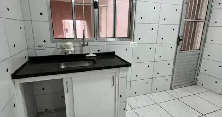 Casa com 2 quartos para alugar na Rua Isabel Garcia Marques, 69, Parque Santo Antônio (Aricanduva), São Paulo
