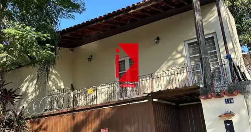 Casa para venda em parque campolim de 750.00m² com 3 quartos, 1 suite e 4 garagens