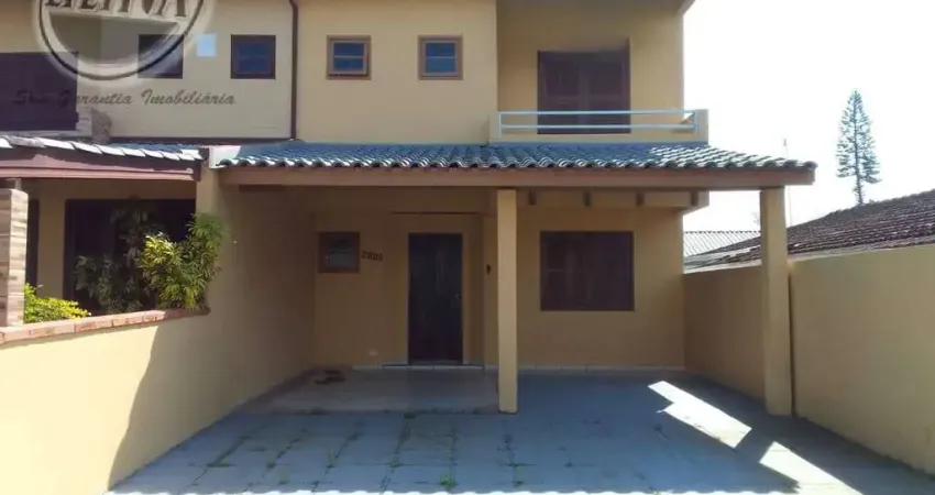 Sobrado para venda em matinhos de 129.00m² com 3 quartos, 1 suite e 4 garagens
