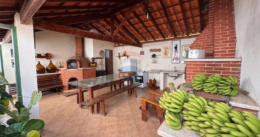 Chácara para venda em chácara alvorada de 240.15m² com 3 quartos e 5 garagens