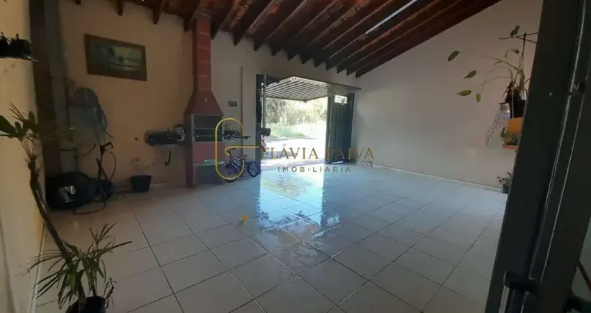 Casa para venda em parque dos flamboyans de 110.00m² com 2 quartos, 1 suite e 3 garagens