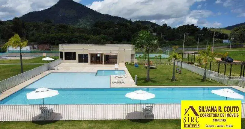 Terreno em condomínio fechado à venda na Rodovia Vereador Oldemar Guedes Figueiredo, Km 4, Ubatiba, Maricá