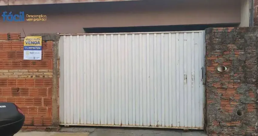 Casa para venda em cohab 4 de 120.00m² com 3 quartos, 1 suite e 1 garagem