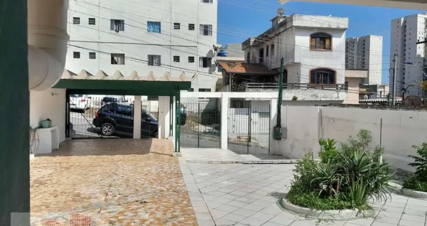 Casa com 2 quartos à venda na Rua Cidade de Jundiaí, 241, Centro, Diadema