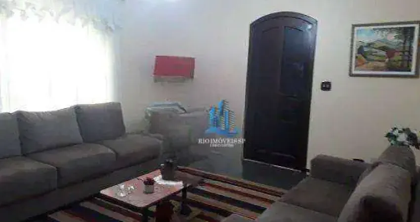 Sobrado para venda em parque santo antônio de 200.00m² com 3 quartos, 3 suites e 5 garagens