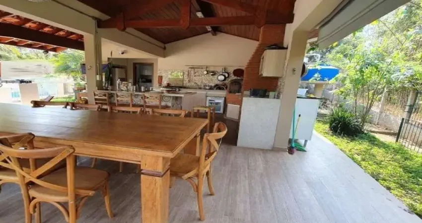 Chácara para venda em campestre de 300.00m² com 7 quartos, 2 suites e 10 garagens