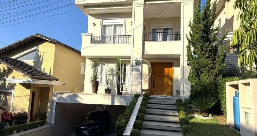 Casa de condomínio para venda em granja viana de 357.00m² com 3 quartos, 3 suites e 5 garagens