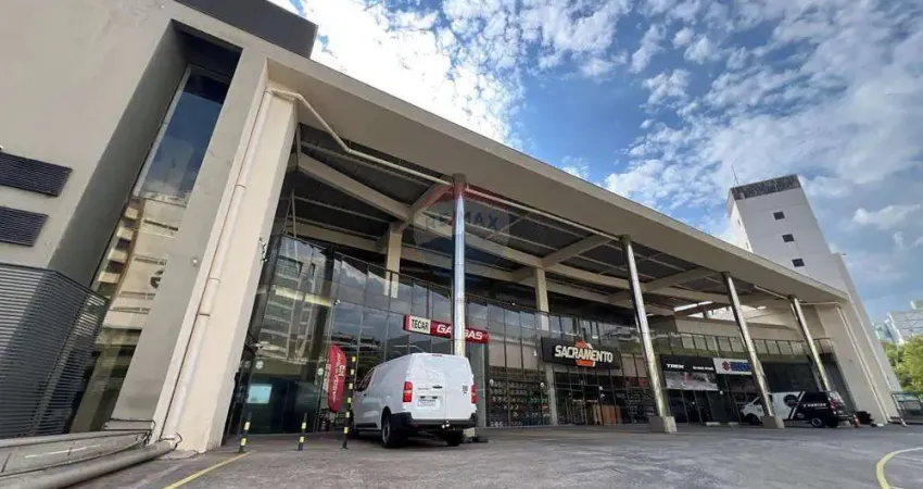 Sala comercial para alugar em estoril de 1124.05m² com 30 garagens