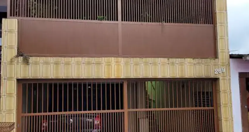 Sobrado para venda em vila ré de 250.00m² com 3 quartos, 1 suite e 2 garagens