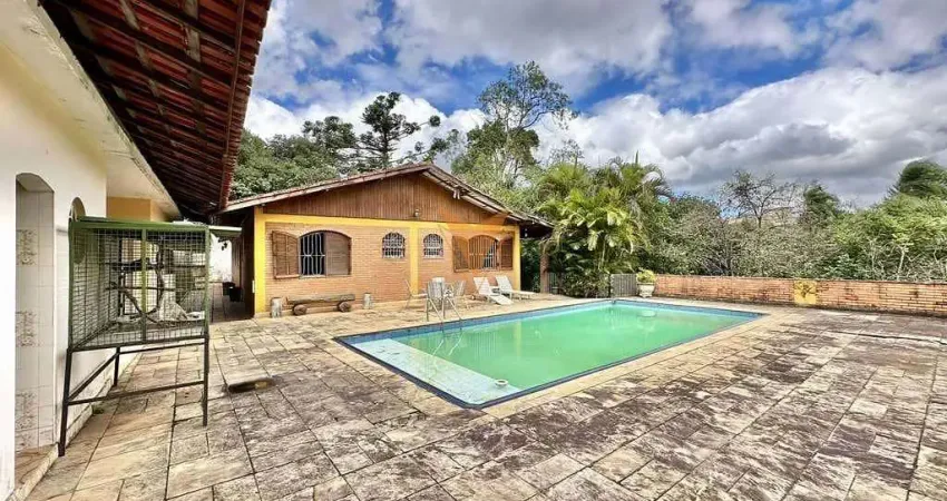Chácara para venda em jardim do rio cotia de 233.50m² com 3 quartos, 2 suites e 3 garagens