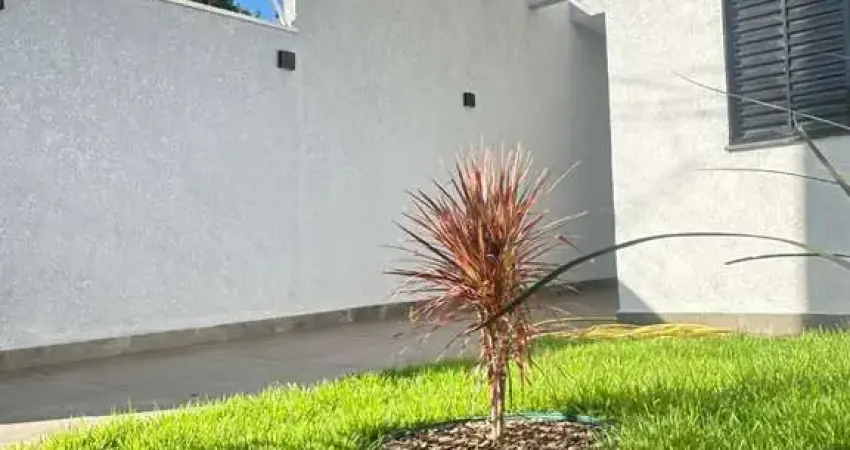 Casa para venda em parque pioneiros de 74.00m² com 3 quartos, 1 suite e 2 garagens