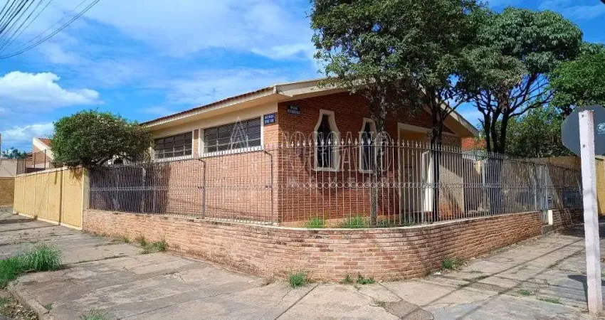 Prédio comercial para venda em vila harmonia de 240.00m² com 3 quartos, 1 suite e 2 garagens