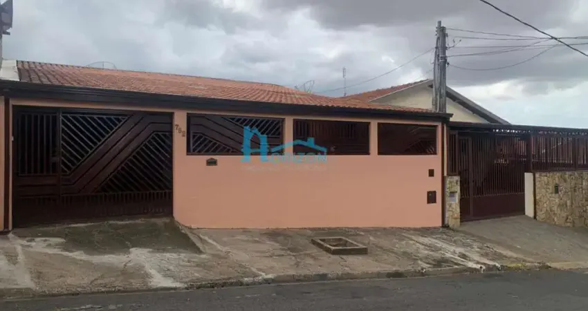 Casa para venda em jardim santa lúcia de 239.00m² com 3 quartos e 6 garagens