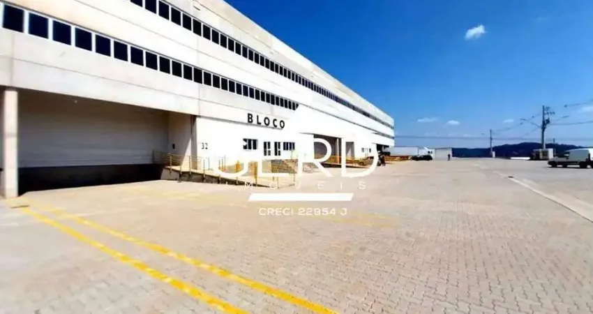 Galpão / depósito / armazém para alugar em caetetuba de 2000.00m² com 24 garagens