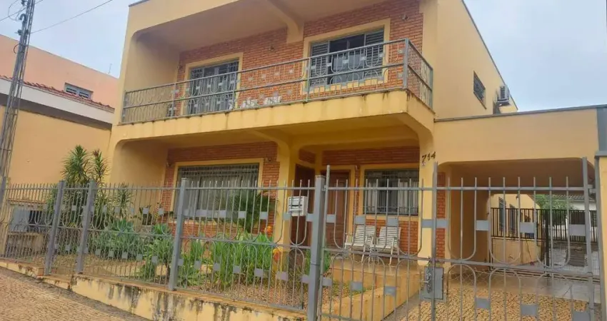 Sobrado para venda em santa cruz de 409.00m² com 3 quartos, 1 suite e 5 garagens