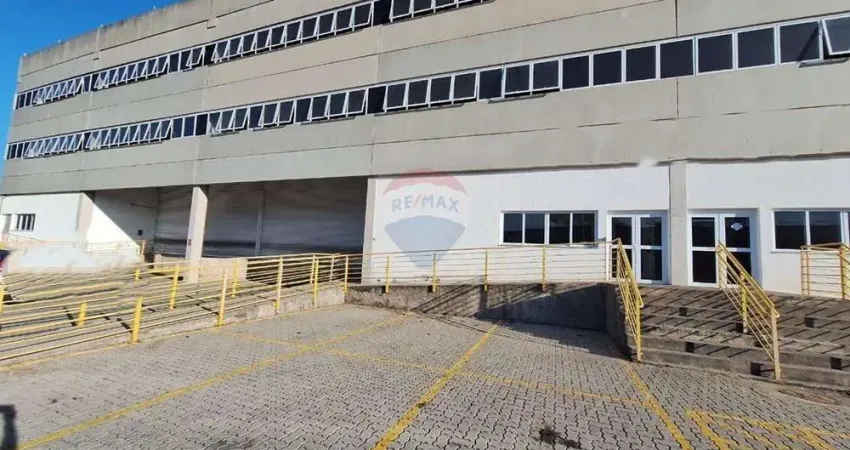 Galpão / depósito / armazém para alugar em rio abaixo de 2000.00m² com 10 garagens