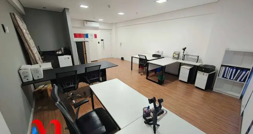 Sala comercial para venda em cerâmica de 44.00m² com 1 garagem