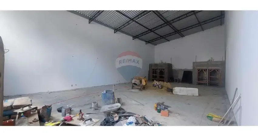 Imóvel comercial para alugar em jardim amanda ii de 250.00m²