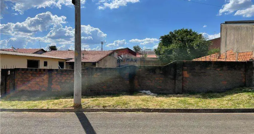 Terreno à venda no Jardim Santa Mônica, Botucatu