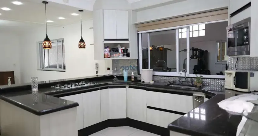 Sobrado para venda em vila alto de santo andré de 258.00m² com 3 quartos, 3 suites e 4 garagens