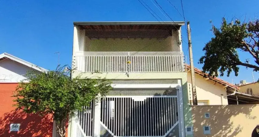 Casa para venda e aluguel em centro de 132.00m² com 2 quartos, 2 suites e 4 garagens