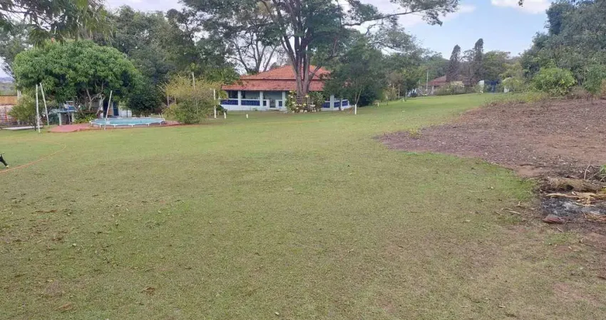 Chácara para venda em alpes das águas de 280.00m² com 3 quartos, 1 suite e 1 garagem