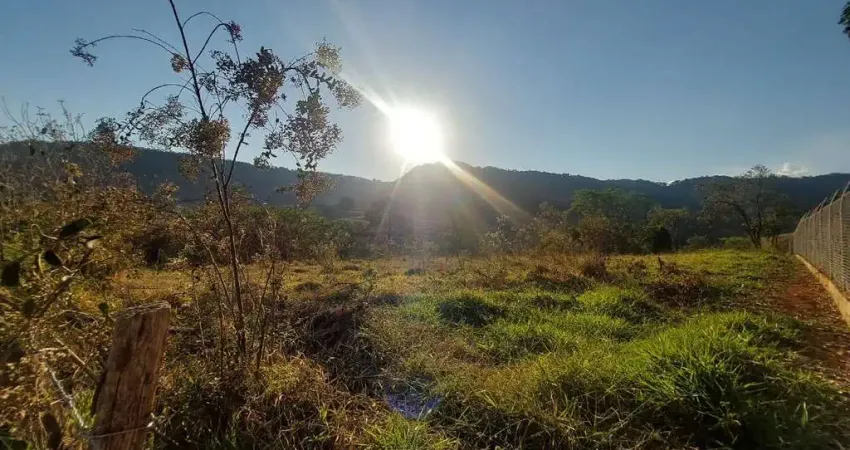Terreno à venda em Santana, São Pedro
