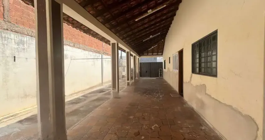 Casa para venda em colinas park ii de 129.00m² com 1 quarto, 1 suite e 3 garagens