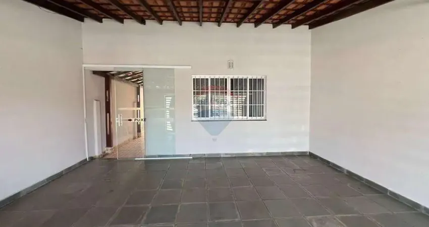 Casa para alugar em Parque Residencial Klavin de 150.00m² com 2 Quartos e 2 Garagens