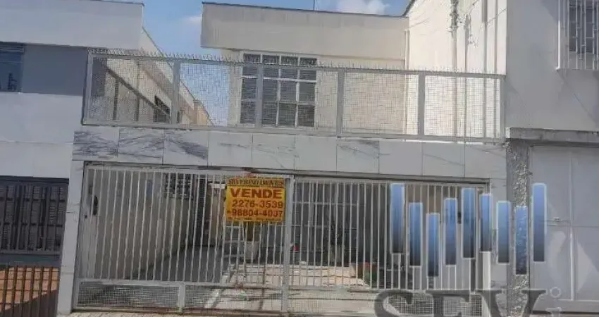 Casa para venda em Planalto Paulista de 240.00m² com 3 Quartos, 1 Suite e 2 Garagens