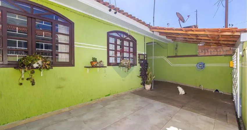 Casa para venda em Sítio Cercado de 100.00m² com 3 Quartos, 1 Suite e 2 Garagens