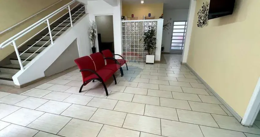 Prédio Comercial para venda em Centro de 320.87m² com 7 Quartos e 3 Garagens