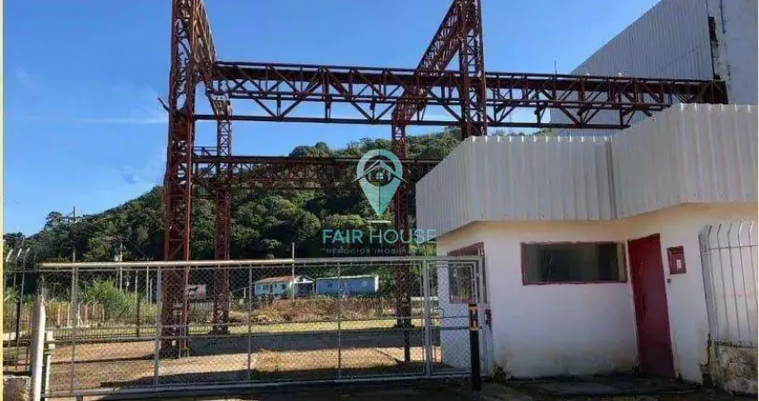 Galpão / Depósito / Armazém para alugar em Distrito Industrial de 2000.00m²