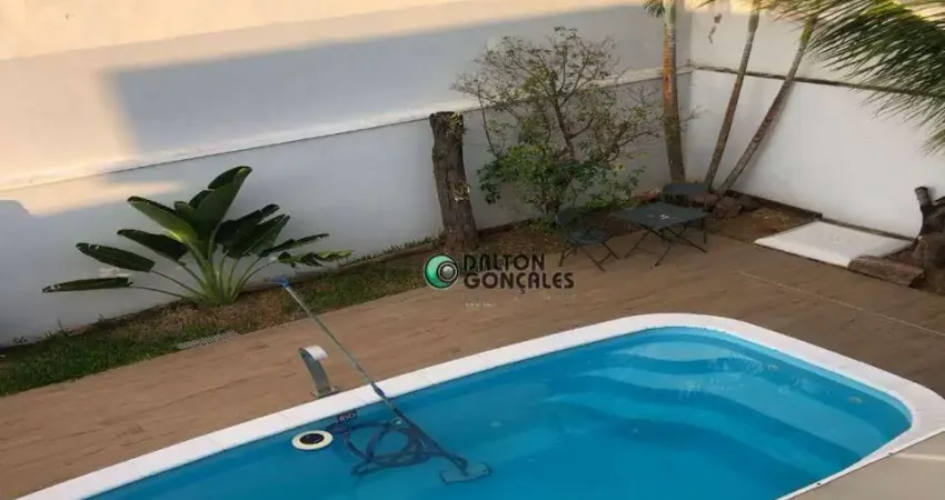 Sobrado para venda em Terra Magna de 248.00m² com 4 Quartos, 1 Suite e 4 Garagens