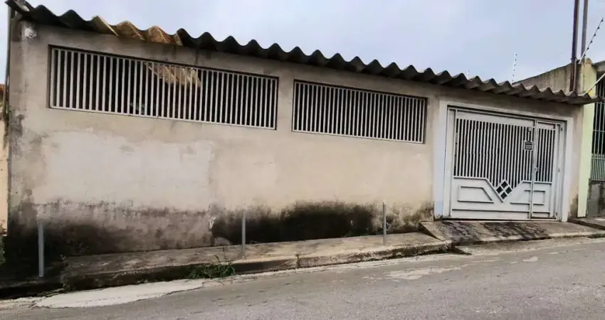 Casa para venda em Itaim Paulista de 171.00m² com 2 Quartos, 1 Suite e 2 Garagens