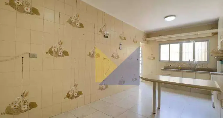 Sobrado para venda e aluguel em Jardim Tranqüilidade de 254.00m² com 4 Quartos, 2 Suites e 3 Garagens