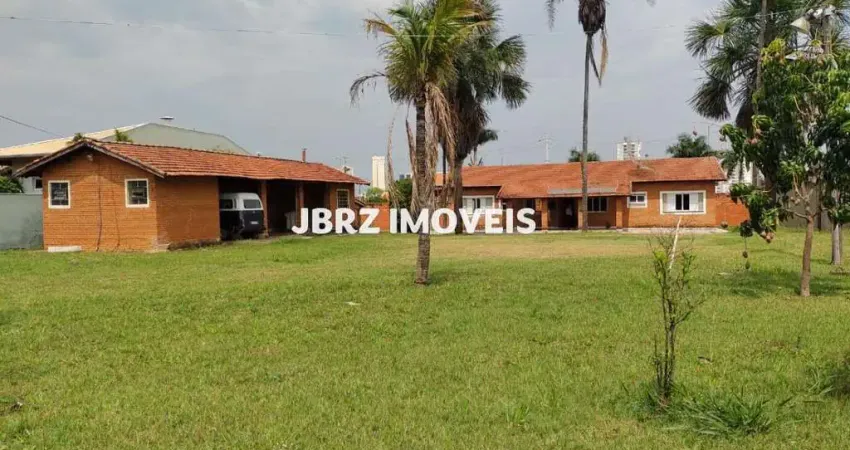 Chácara para venda em Aqui Se Vive de 400.00m² com 3 Quartos, 1 Suite e 4 Garagens