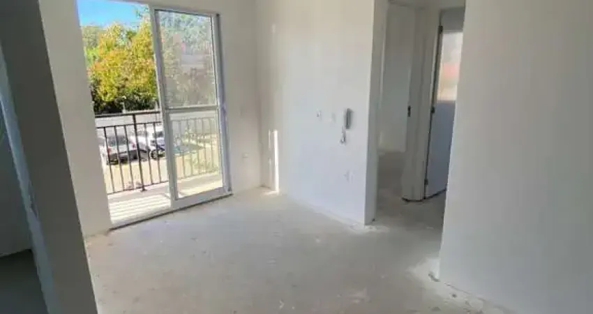 Apartamento para venda em Jardim García de 42.00m² com 2 Quartos e 1 Garagem