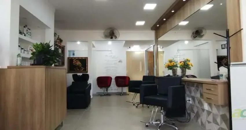 Casa para venda em Conjunto Habitacional Hilda Mandarino de 170.00m² com 3 Quartos e 2 Garagens