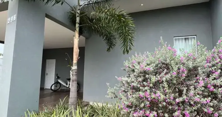 Casa de Condomínio para venda em Aeroporto de 154.00m² com 2 Quartos, 1 Suite e 2 Garagens