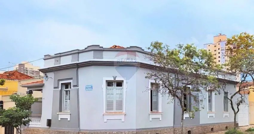 Prédio Comercial para alugar em Cidade Alta de 150.00m² com 4 Quartos, 1 Suite e 1 Garagem