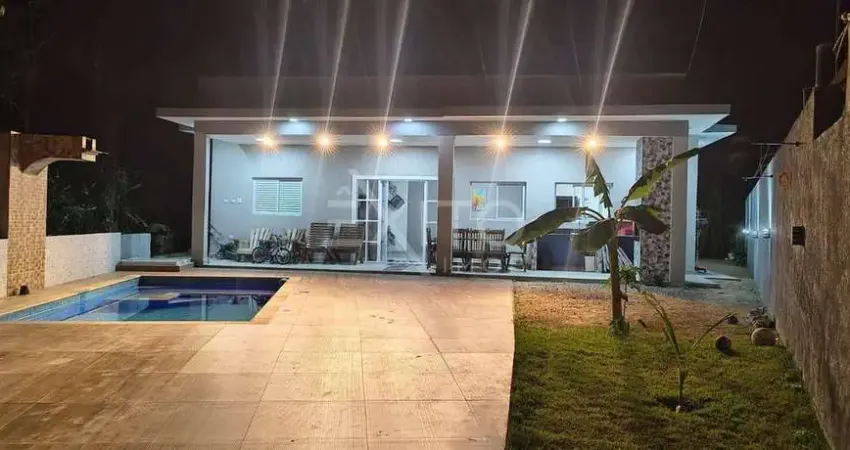 Casa para venda em Costa Do Sol de 127.00m² com 4 Quartos e 1 Suite