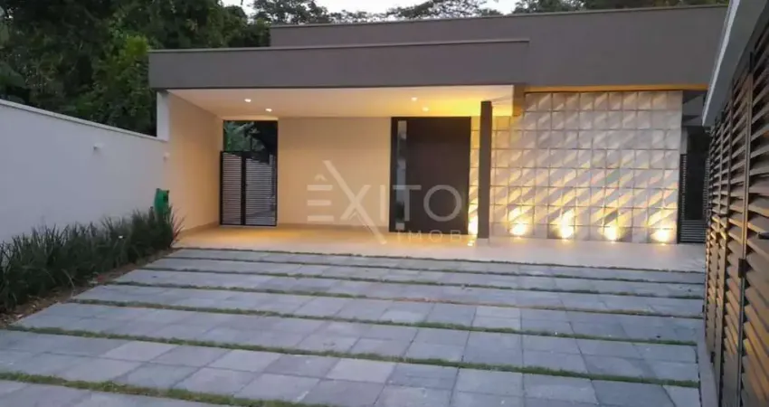 Casa para venda em Costa Do Sol de 185.00m² com 4 Quartos e 4 Suites